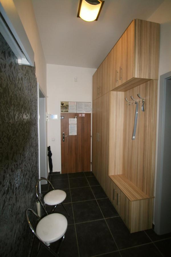 קרלובי וארי Apartment No 21 - I P Pavlova 34 מראה חיצוני תמונה